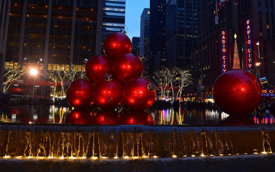 Gro&szlig;e Christbaumkugeln 